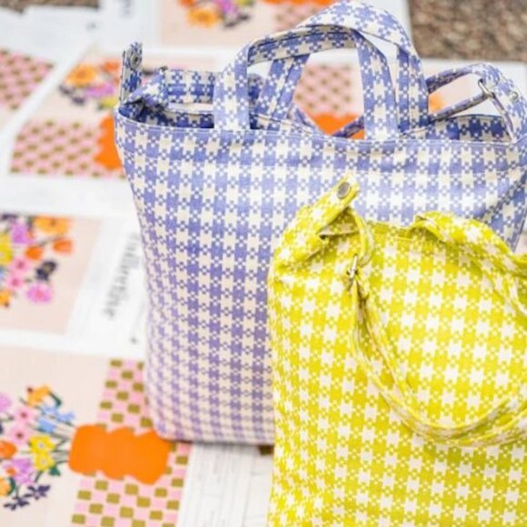 NWT Baggu Duck Bag - Blue Pixel Gingham - Picture 5 of 5